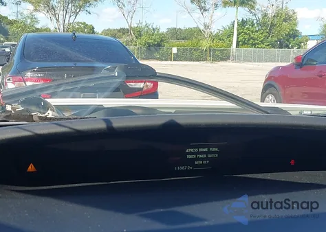 2012 Toyota Prius Five z USA, uszkodzony, nr VIN JTDKN3DU1C5451017